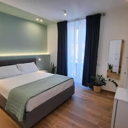 Couette-café Atlantis 3*